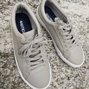 Nautica “Houston” Gray Lace-Up Low Top Sneakers | Men’s 11 (EU 44)